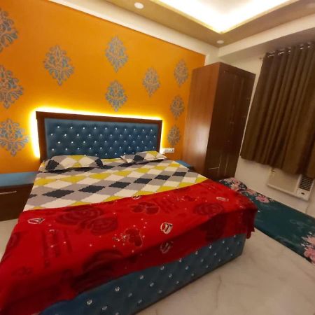 Karni Villa Lovely 2 Bhk Appt And Terrace Jaipur Exterior photo